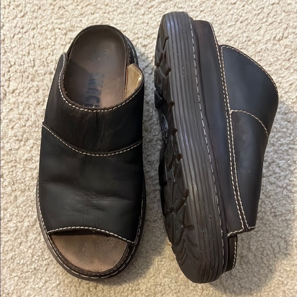 Skechers Men's Dark Brown Slide Sandals